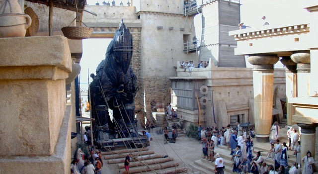 Horse passing trought the Gate